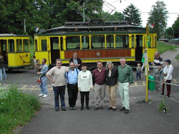 Station "Am Mattenberg"
(Ex)- Tolitäten mit Präsident:
Präsident Klaus, Prinz Udo I., Prinzessin Anne I., Prinz Bern