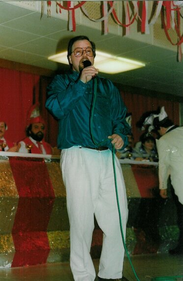 Gesang:  Dilcher 1990